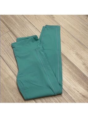 Vuori High Rise Stride Leggings Basil Sz S VW429